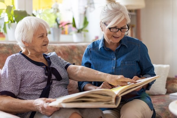 How to Talk to Your Parent About Memory Care: A Step-by-Step Guide